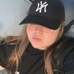 Meet your Posher, Rose